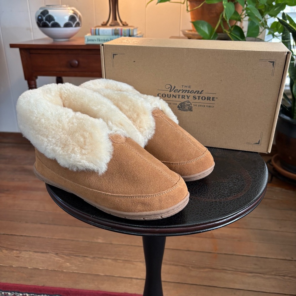 NIB Vermont Country Store Tan Ankle Boot Women’s size 8M